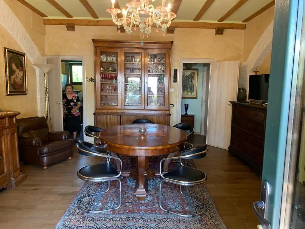 ** Guest house Corte Rosantico Bussolengo Italy