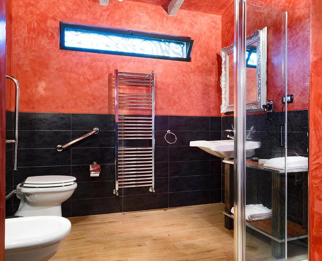 Corte Rosantico Bussolengo Guest house