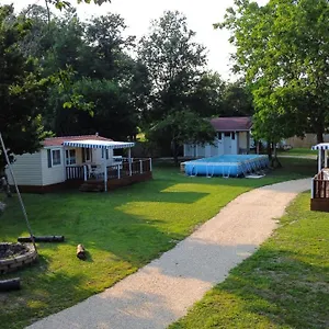 Del Falco Agricamp-12 Kilometers To Garda And Verona Camping