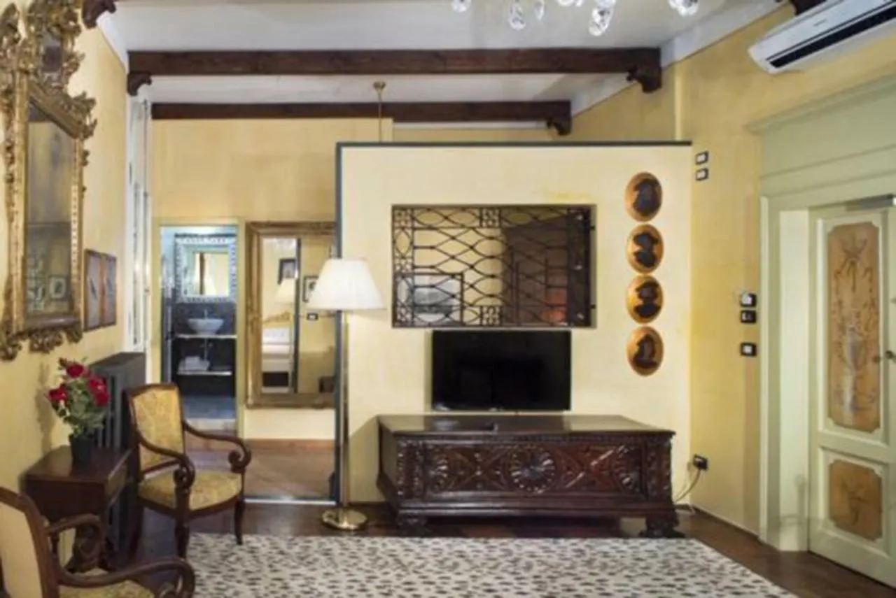 Guest house Corte Rosantico Bussolengo